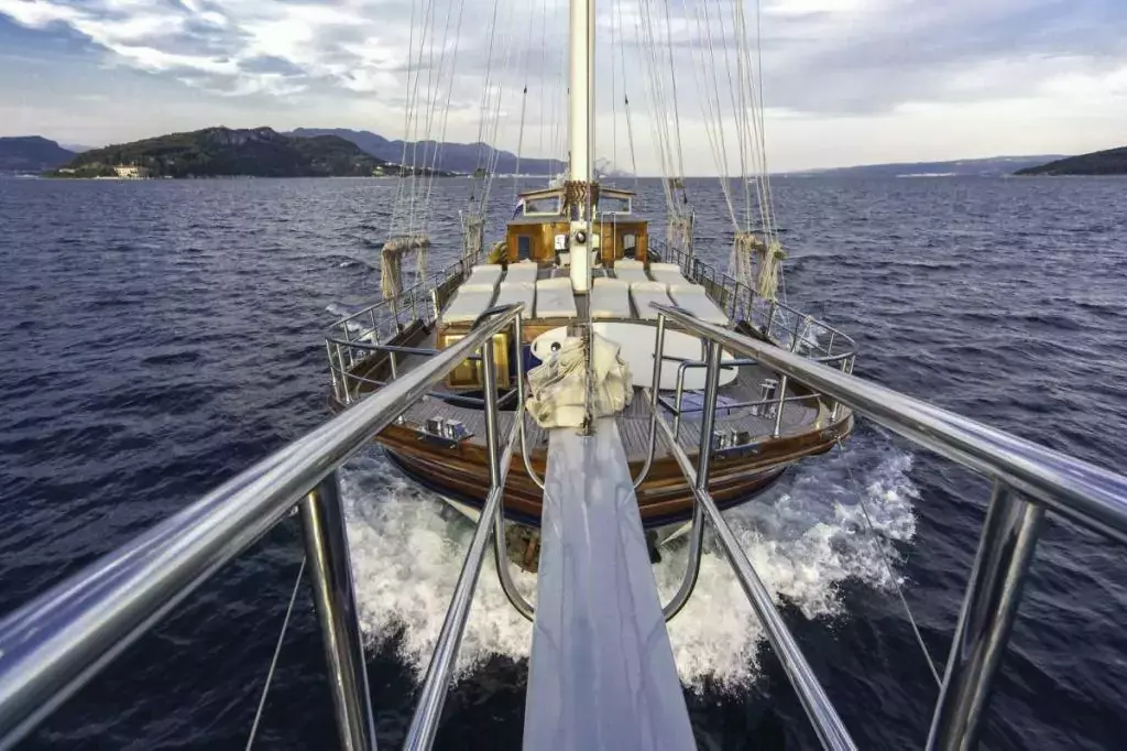 Libra by Turkish Gulet - Special Offer for a private Motor Sailer Charter in Zadar with a crew