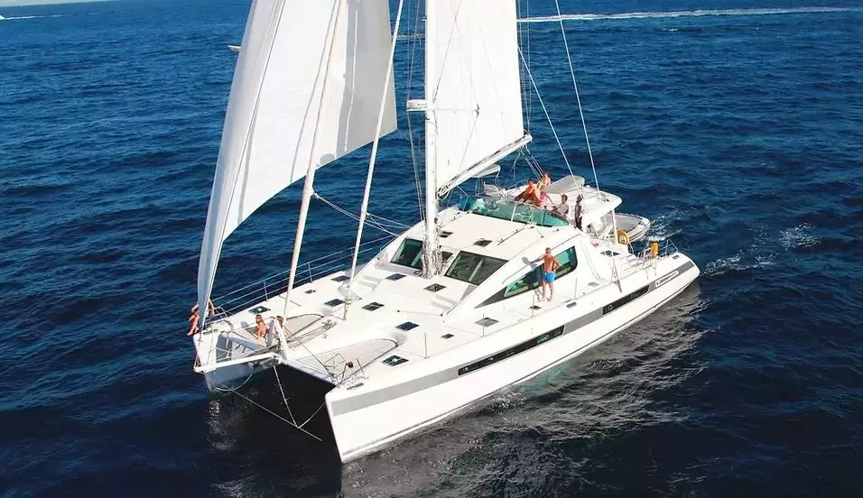 Luarr by Alliaura Marine - Top rates for a Rental of a private Sailing Catamaran in US Virgin Islands