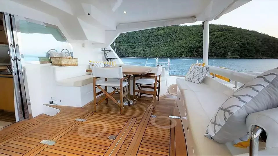 Luarr by Alliaura Marine - Special Offer for a private Sailing Catamaran Charter in St Thomas with a crew