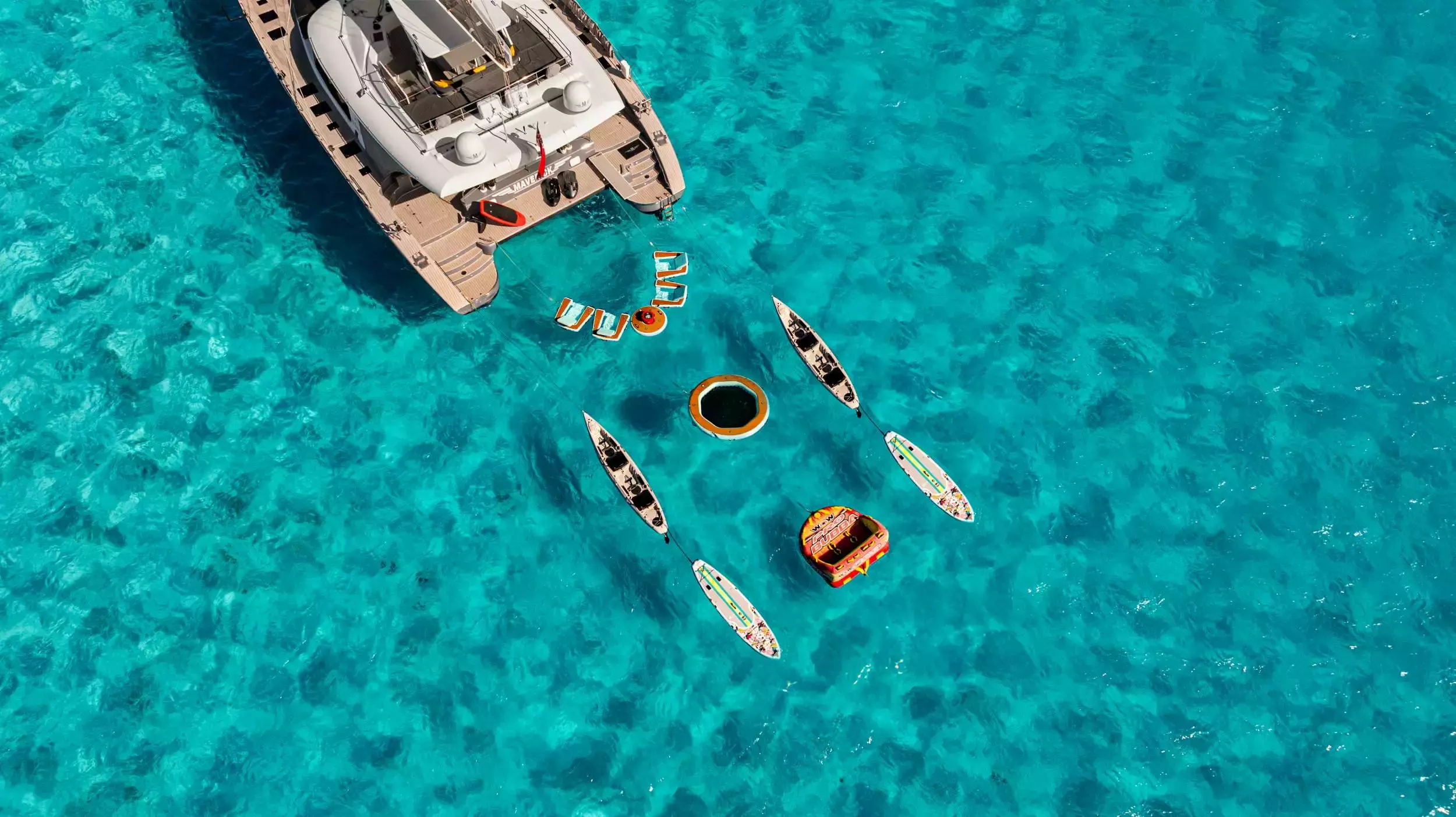 Boatcrowd