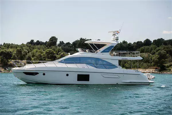Mawi by Azimut - Special Offer for a private Motor Yacht Charter in Pula with a crew