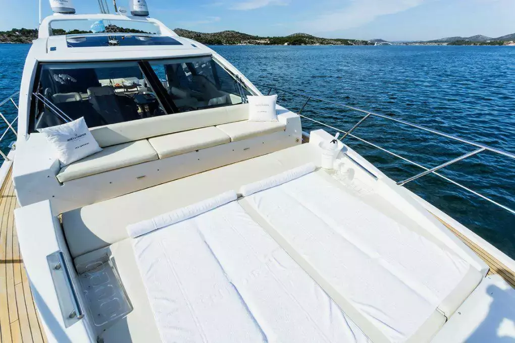 Mini Too by Azimut - Special Offer for a private Motor Yacht Charter in Pula with a crew