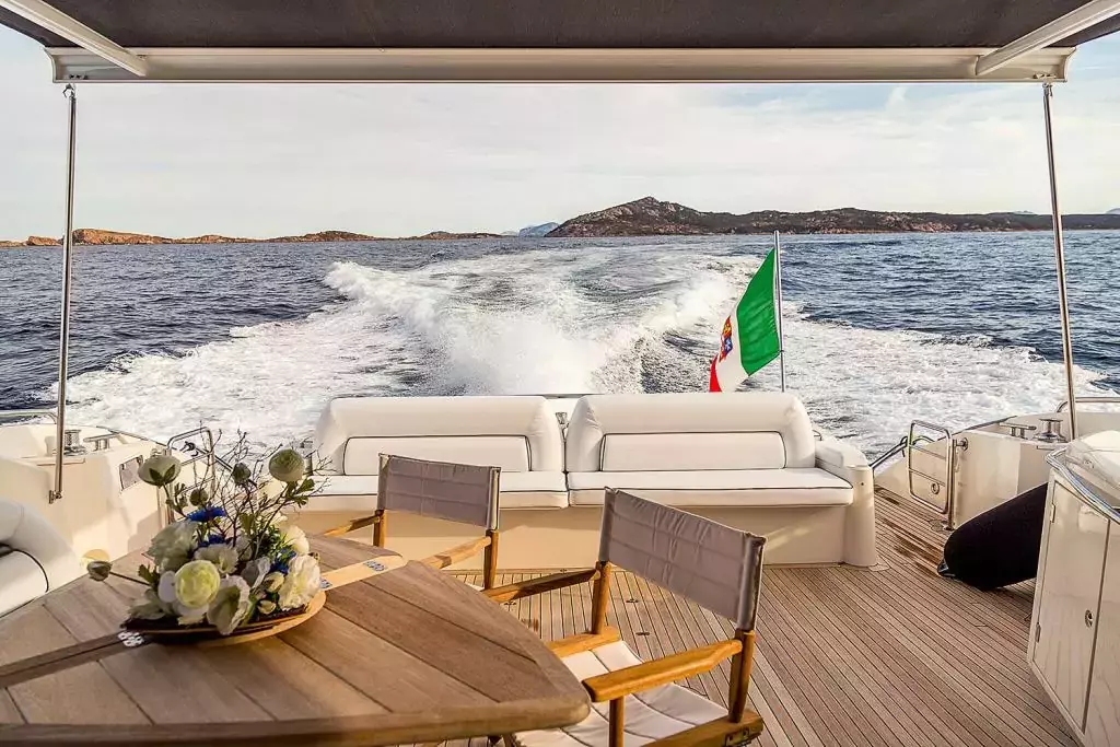 Octavia by Sunseeker - Special Offer for a private Motor Yacht Charter in Sicily with a crew