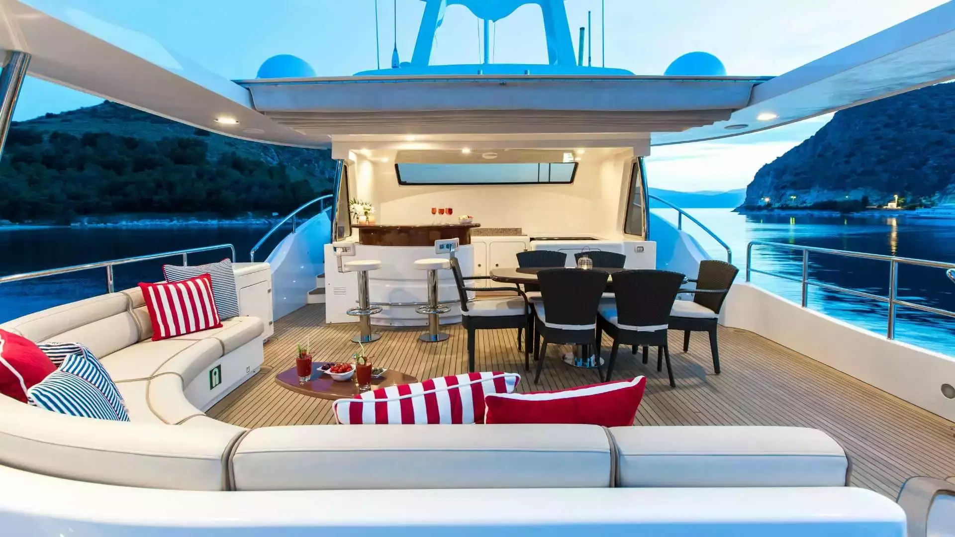 Boatcrowd