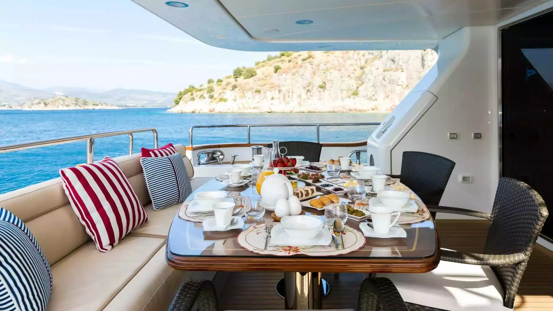 Rebecca V by Benetti - Special Offer for a private Motor Yacht Charter in Tivat with a crew