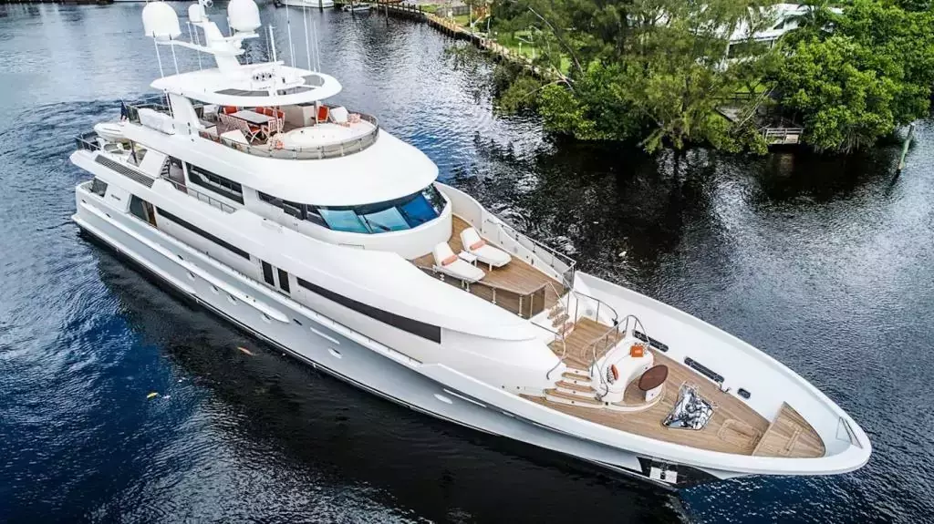 Release Me by Westport - Special Offer for a private Superyacht Charter in St Georges with a crew