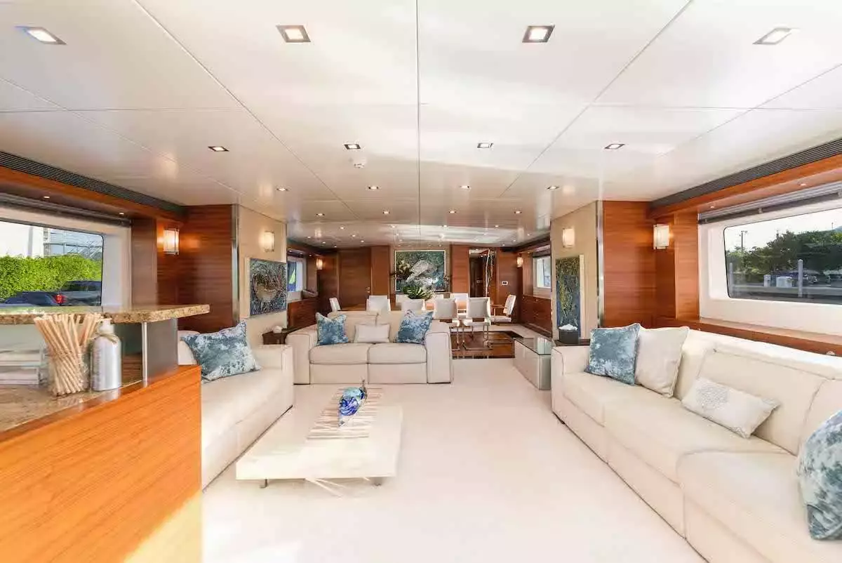 Boatcrowd