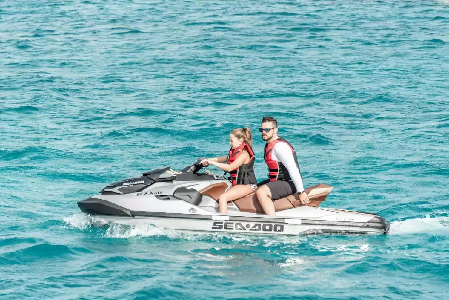 Boatcrowd