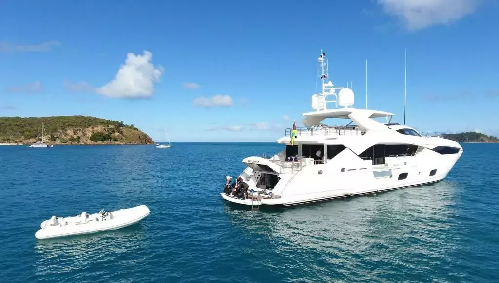 Settlement by Sunseeker - Top rates for a Charter of a private Motor Yacht in Fiji