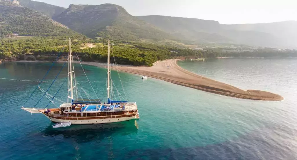 Tajna Mora by Turkish Gulet - Special Offer for a private Motor Sailer Rental in Krk with a crew