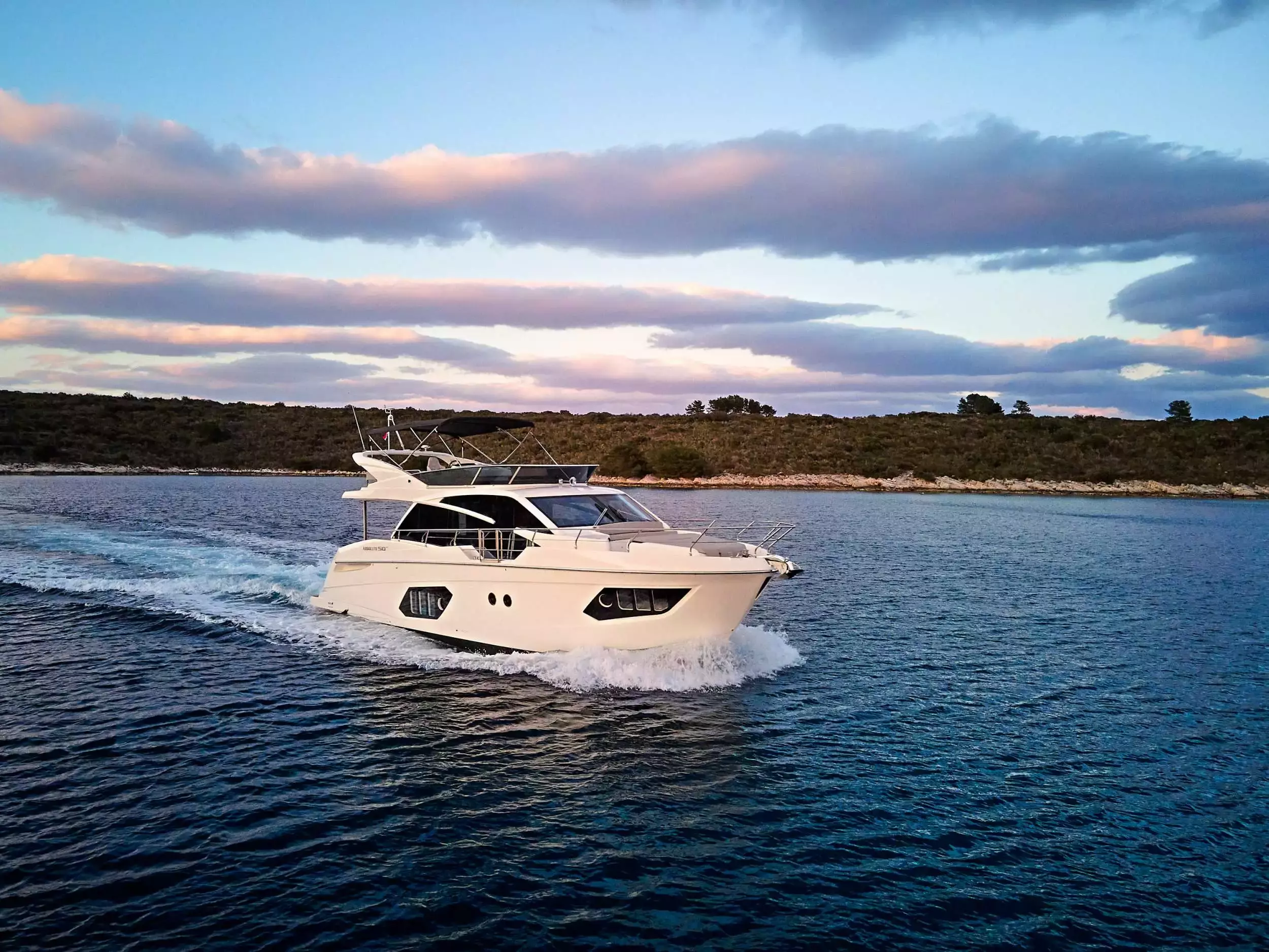 Viva La Vida by Absolute Yachts – Private Motor Yacht Charter in Split