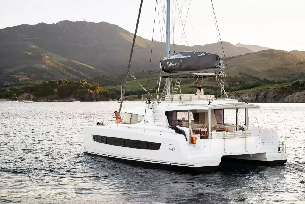 Happy Fifty by Bali Catamarans - Special Offer for a private Sailing Catamaran Rental in Aberdeen with a crew