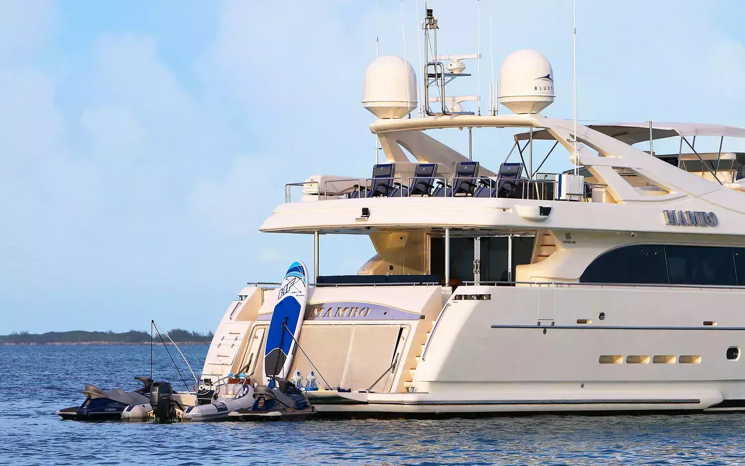 Mambo by Ferretti - Special Offer for a private Superyacht Charter in Exuma with a crew