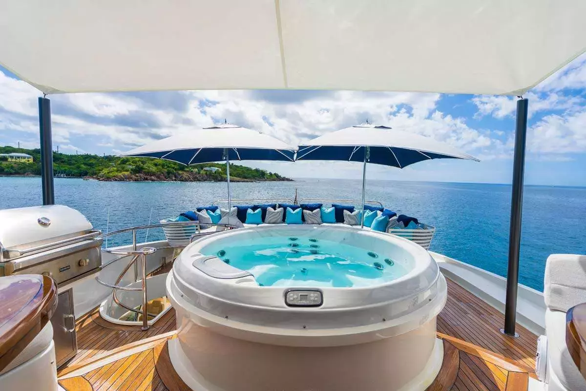 Namastay by Lazzara - Top rates for a Charter of a private Superyacht in Bahamas