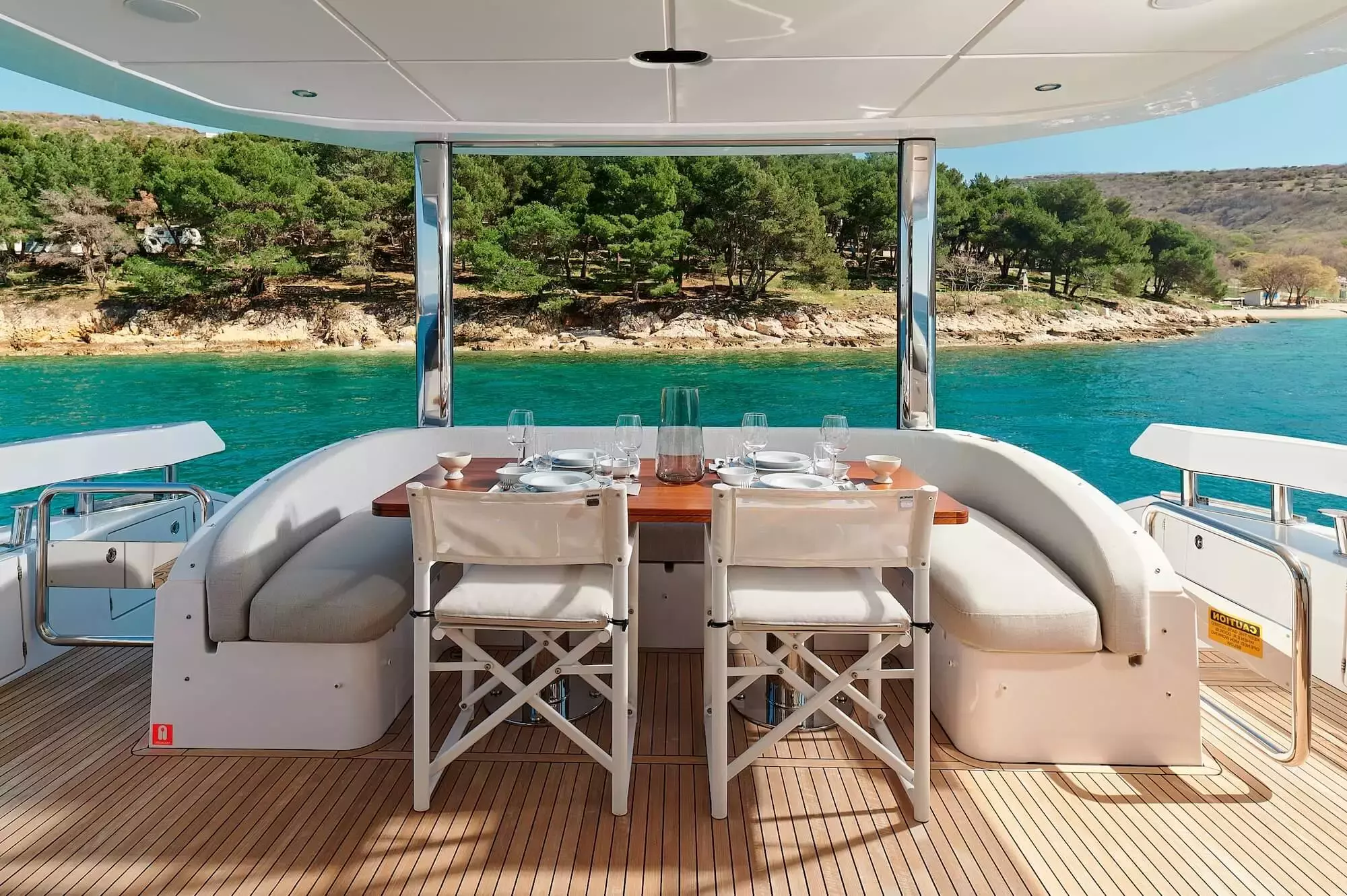 Omr Group by Azimut – Special Offer on Private Motor Yacht Rental