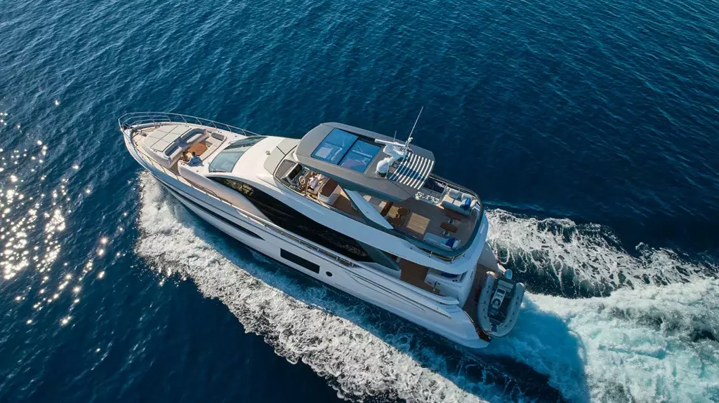 Viva by Azimut - Special Offer for a private Motor Yacht Charter in Rogoznica with a crew