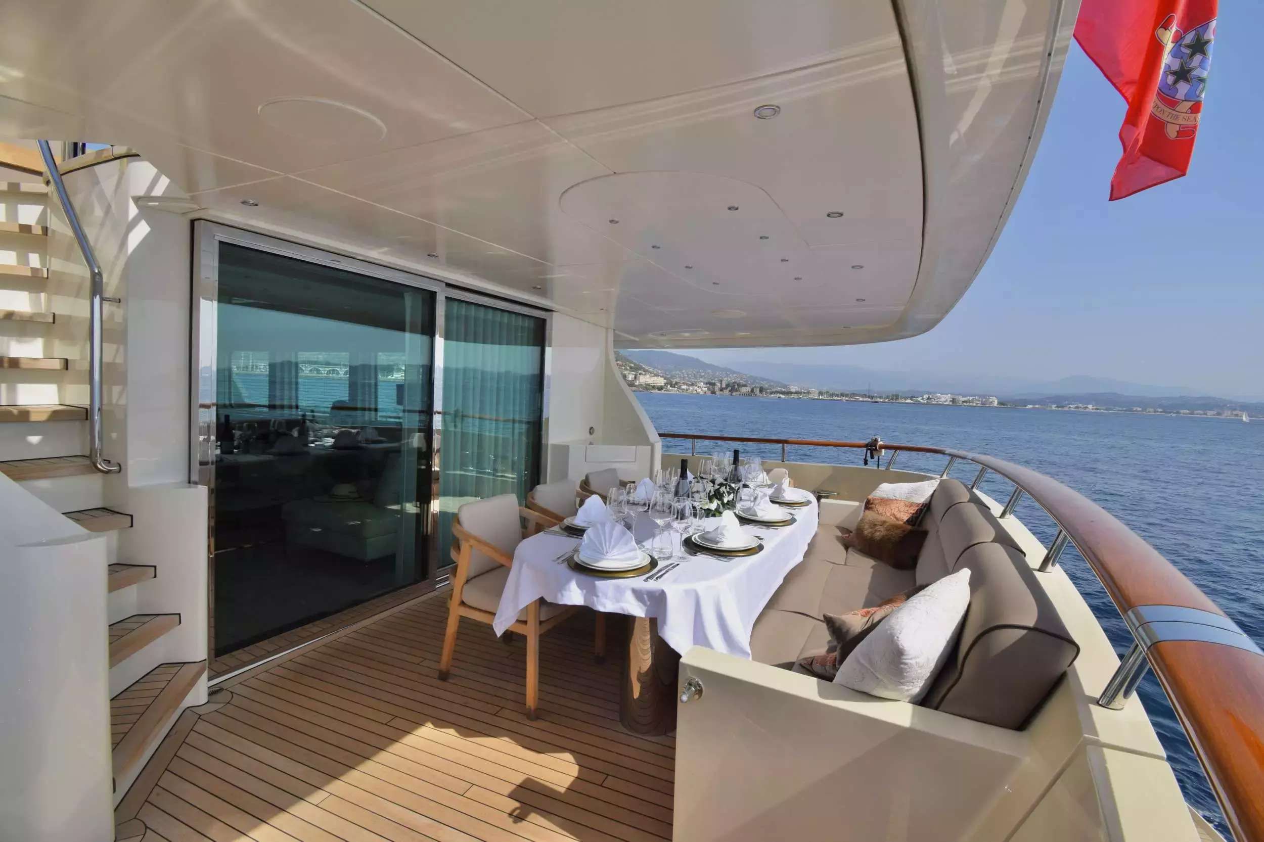 Orizzonte by Custom Made - Top rates for a Charter of a private Motor Yacht in Monaco