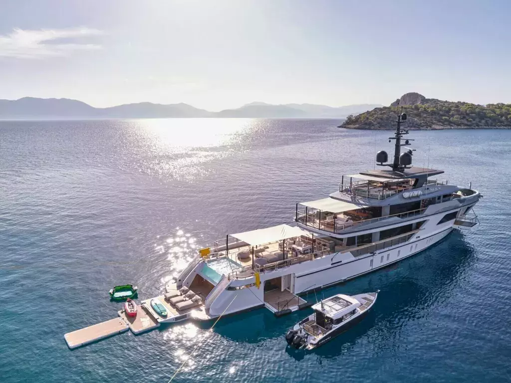 Para Bellum by Sanlorenzo - Special Offer for a private Superyacht Charter in Mallorca with a crew