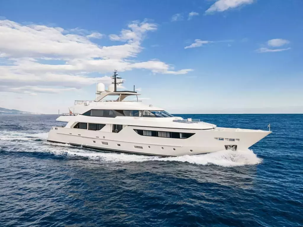 Sosa by Sanlorenzo - Special Offer for a private Superyacht Charter in Mallorca with a crew