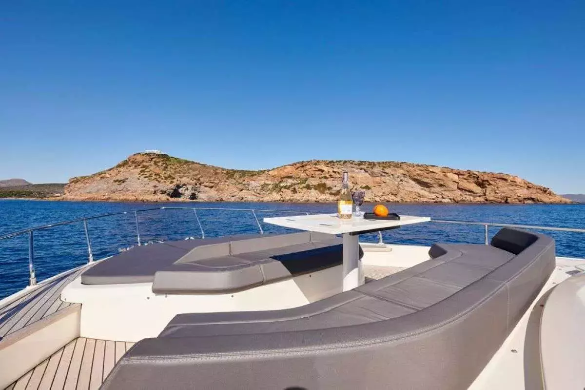 El Petas by Ferretti - Special Offer for a private Motor Yacht Charter in Santorini with a crew