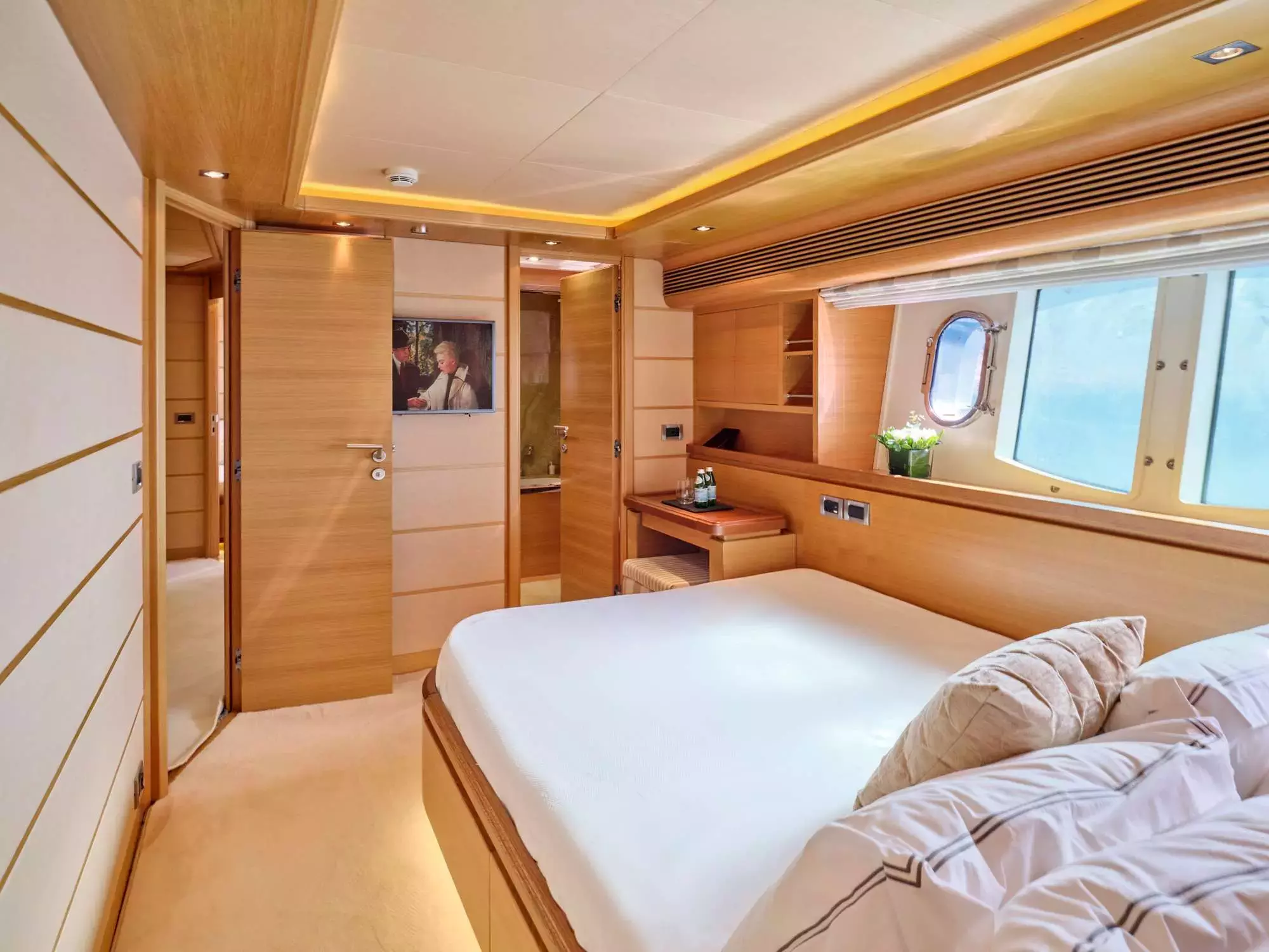 Seven S by Ferretti - Special Offer for a private Motor Yacht Charter in Athens with a crew