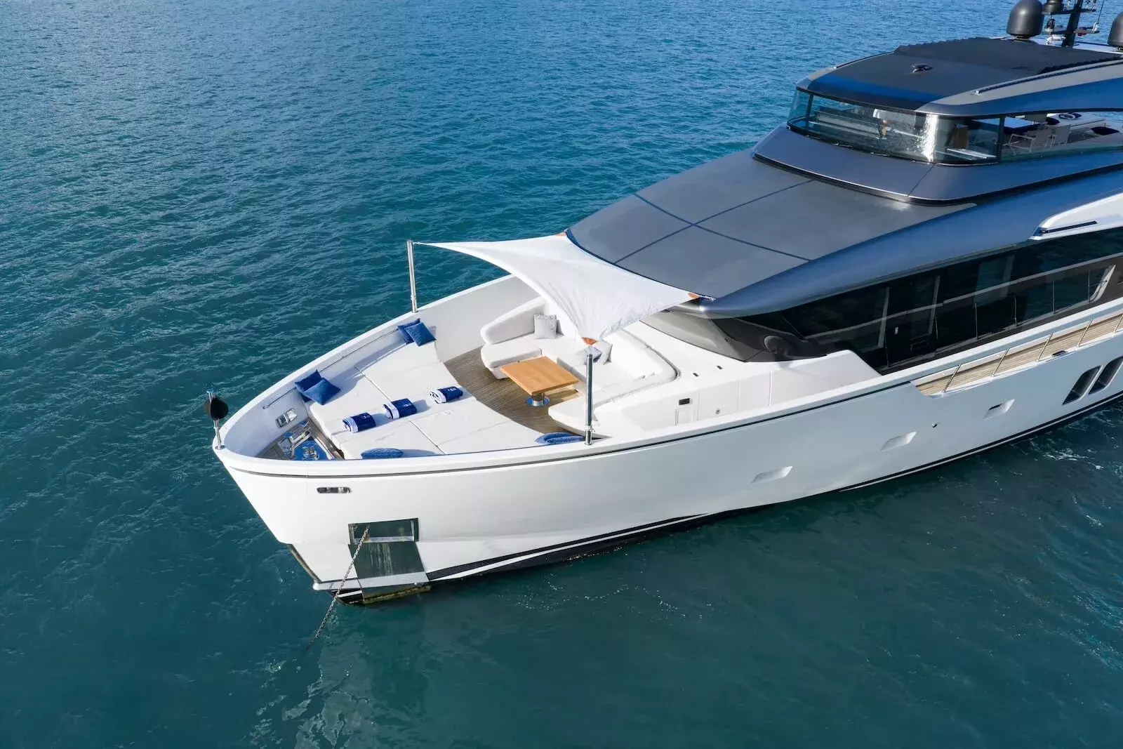 Estia by Sanlorenzo – Private Motor Yacht Charter in Elba