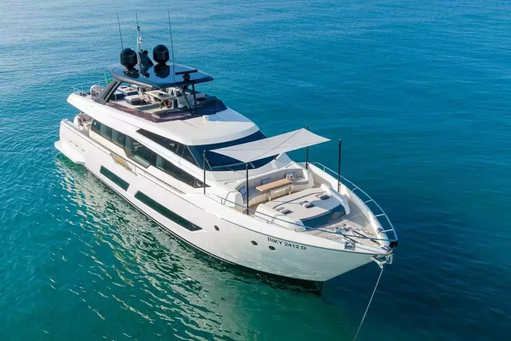 Yemaja by Ferretti - Special Offer for a private Motor Yacht Charter in Tuscany with a crew