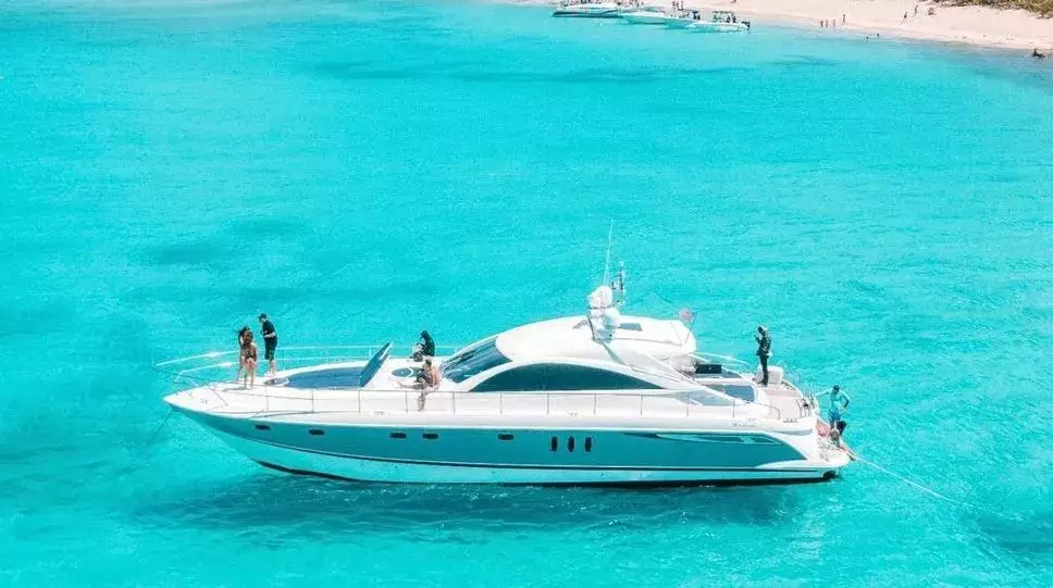 Dakiti by Fairline - Special Offer for a private Motor Yacht Charter in Fajardo with a crew