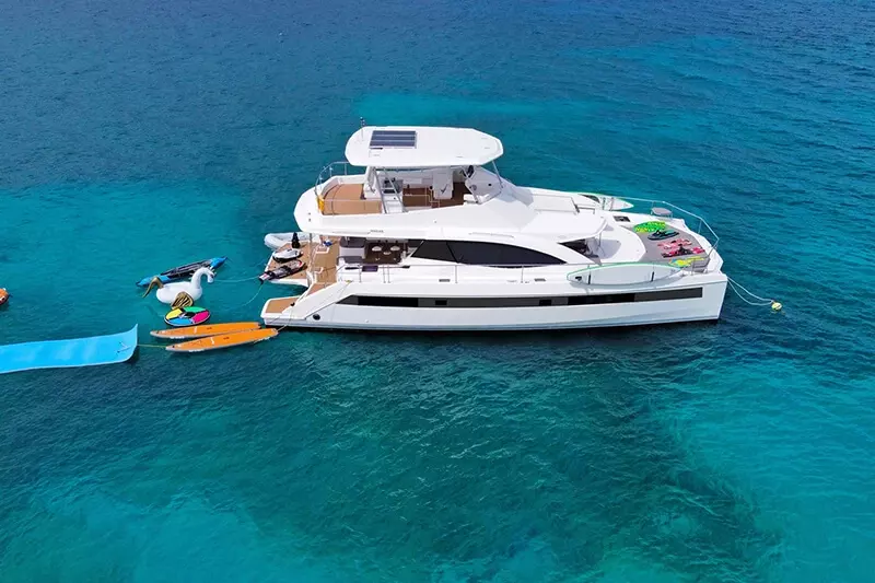 Cosmopolitan by Leopard Catamarans - Special Offer for a private Power Catamaran Rental in Marigot with a crew