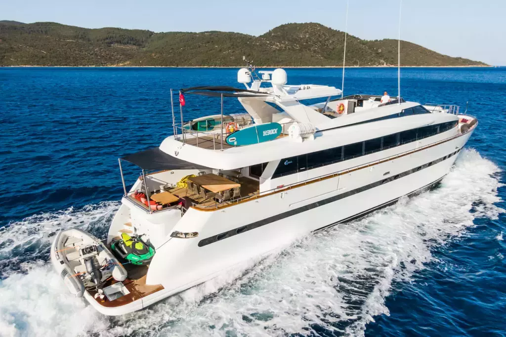 Axella by Crestitalia - Special Offer for a private Superyacht Charter in Mykonos with a crew