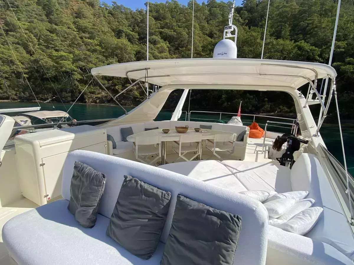 Boram by Falcon - Special Offer for a private Motor Yacht Charter in Istanbul with a crew