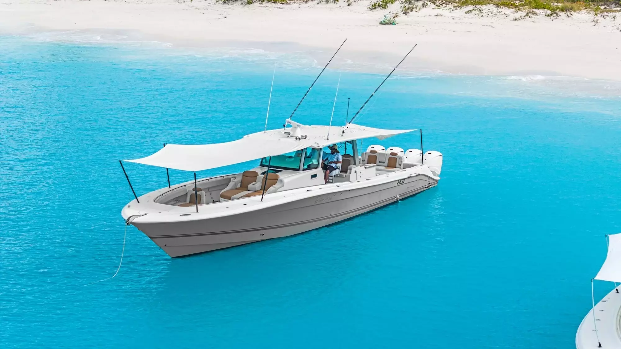Suenos by HSB Yachts – Private Power Boat Charter in Providenciales – Special Offer at Boatcrowd