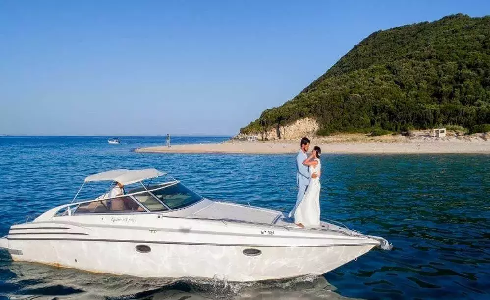 Erieta by Cranchi - Special Offer for a private Power Boat Rental in Zakynthos with a crew