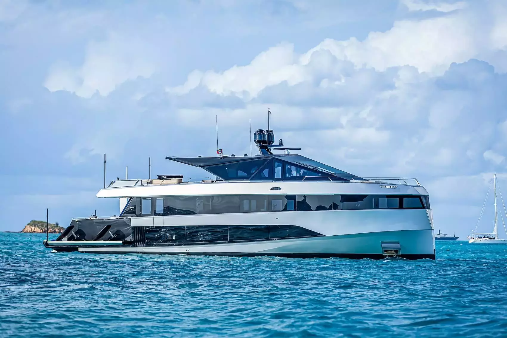Superyacht Charter and Rental in Nassau