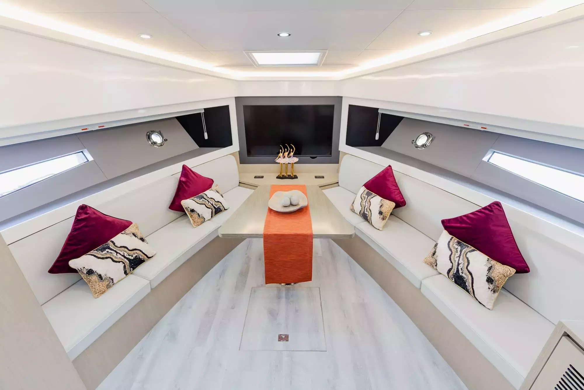 Luna by Walker - Top rates for a Charter of a private Motor Yacht in United Arab Emirates
