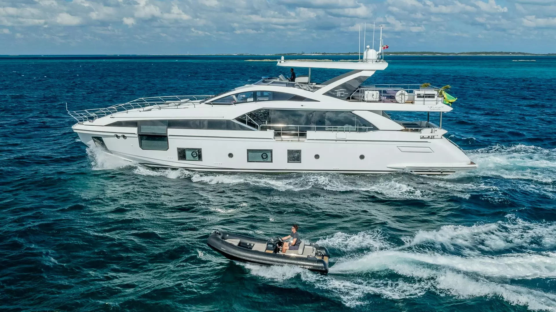 Pier Pressure by Azimut - Special Offer for a private Motor Yacht Charter in Freeport with a crew