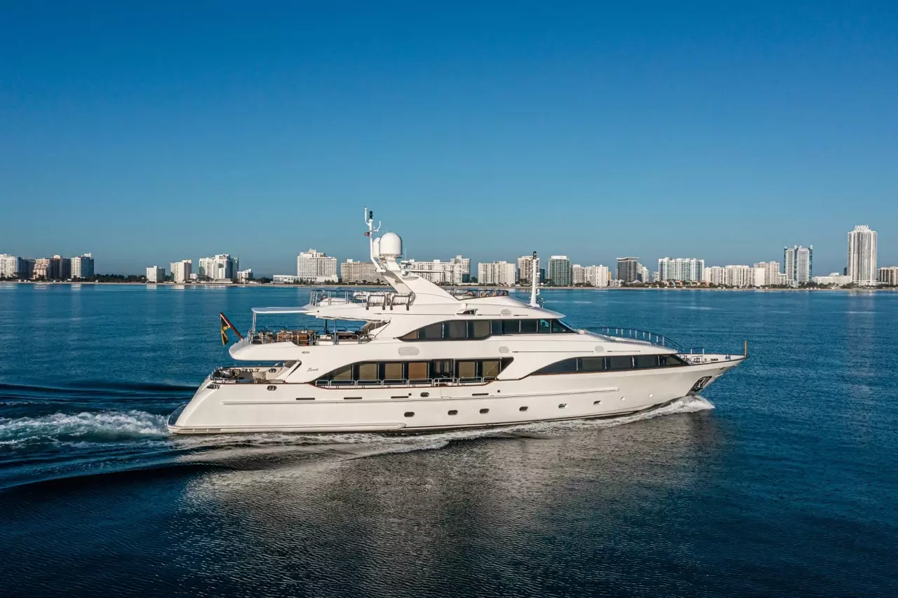 Arthur's Way by Benetti - Top rates for a Rental of a private Superyacht in St Barths