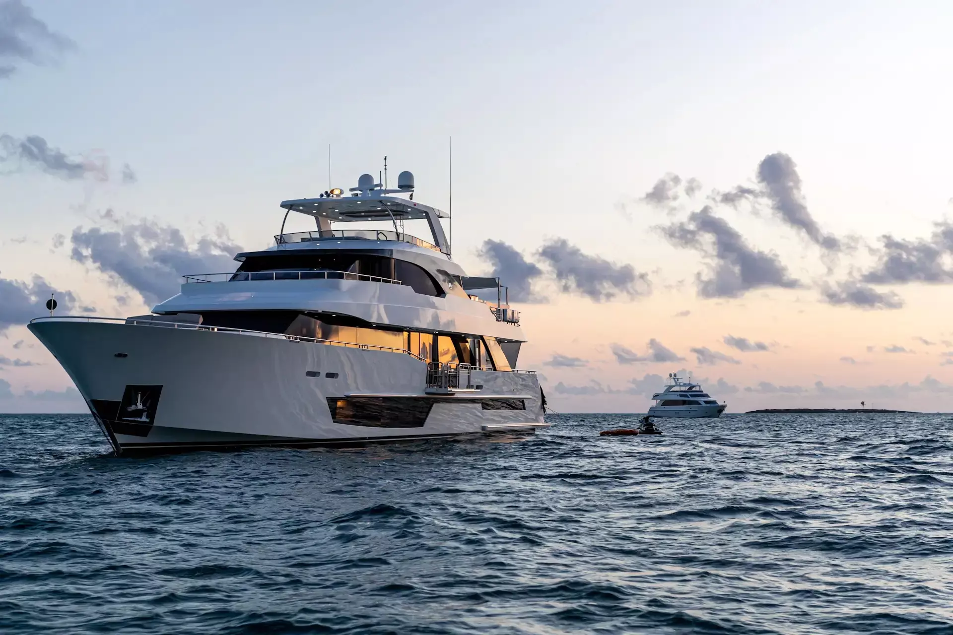 I C by Ocean Alexander - Special Offer for a private Superyacht Charter in Miami with a crew