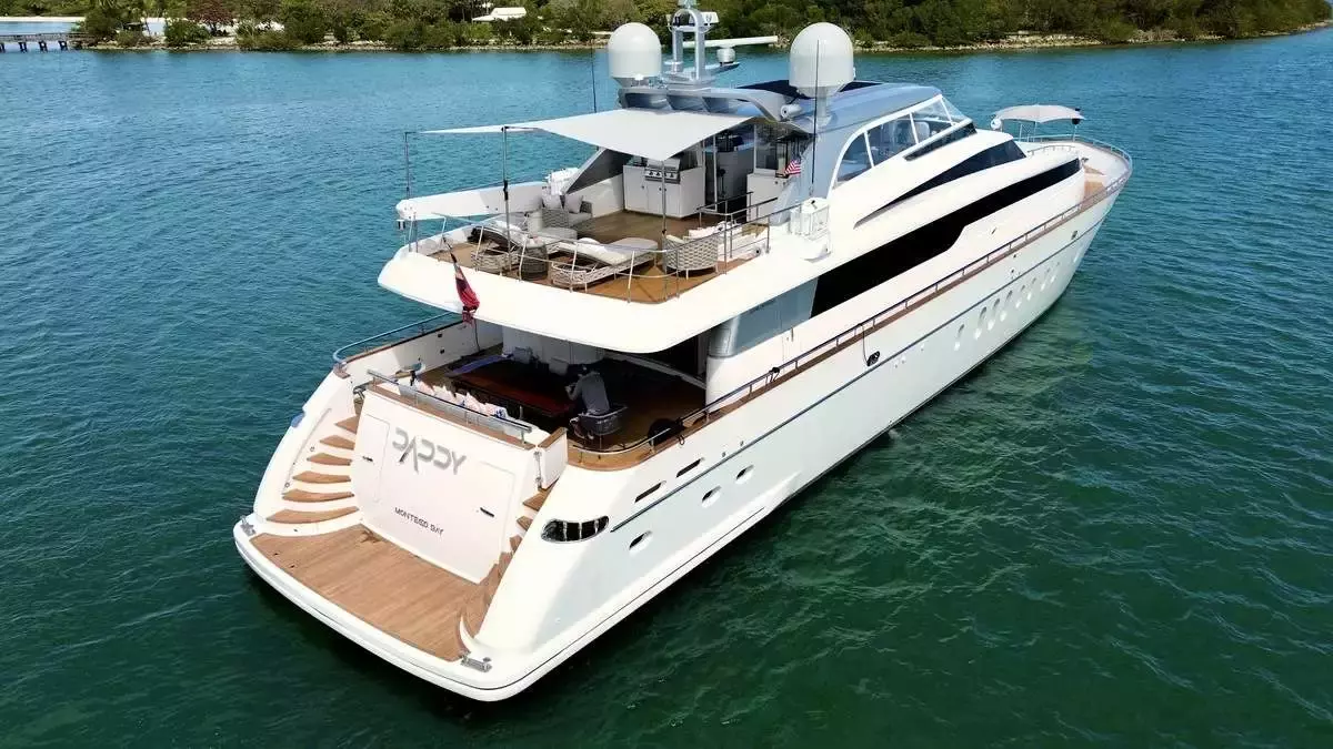 Daddy by Sanlorenzo - Special Offer for a private Motor Yacht Charter in Freeport with a crew