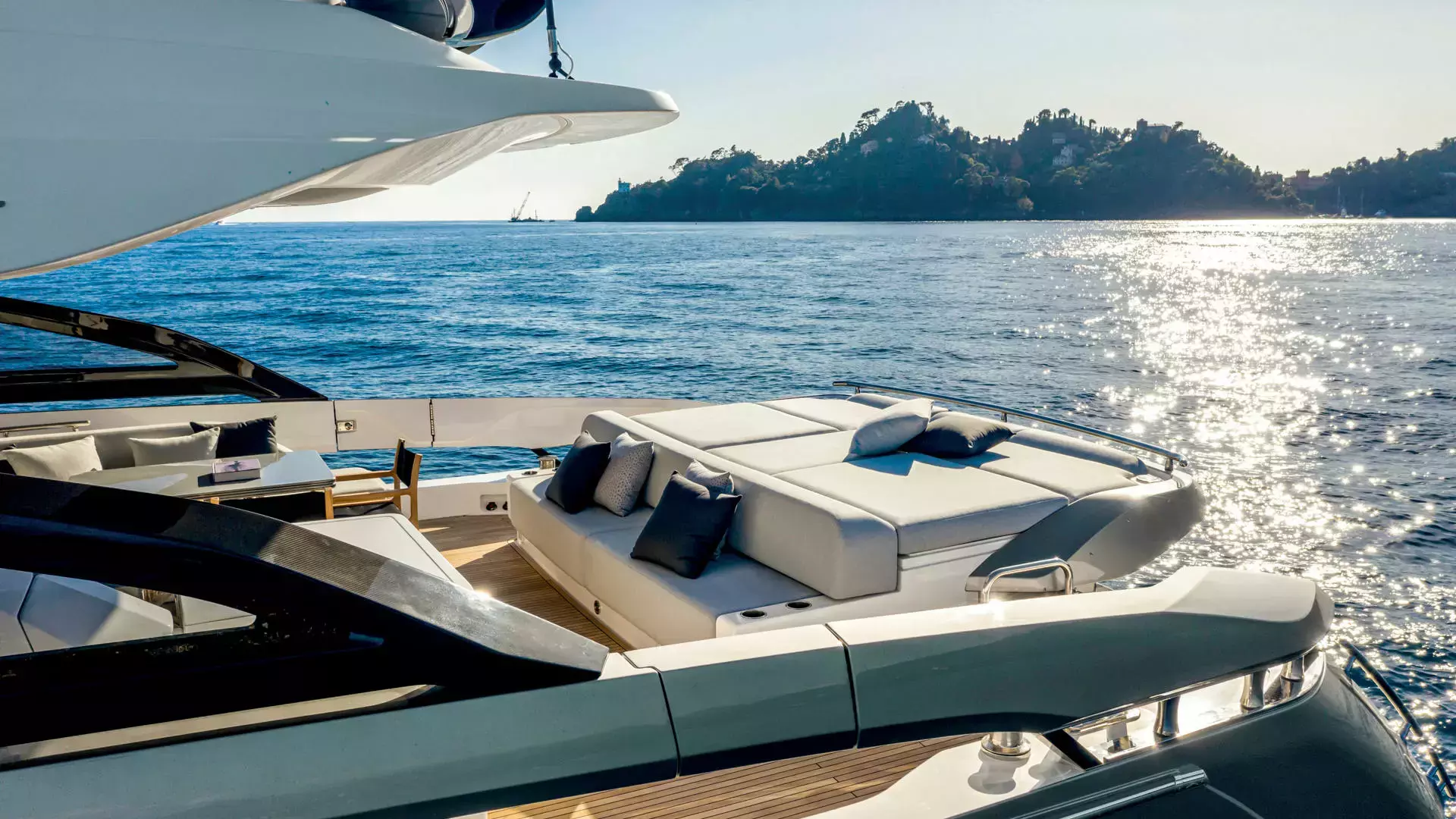 Myne by Azimut - Special Offer for a private Motor Yacht Charter in Rogoznica with a crew
