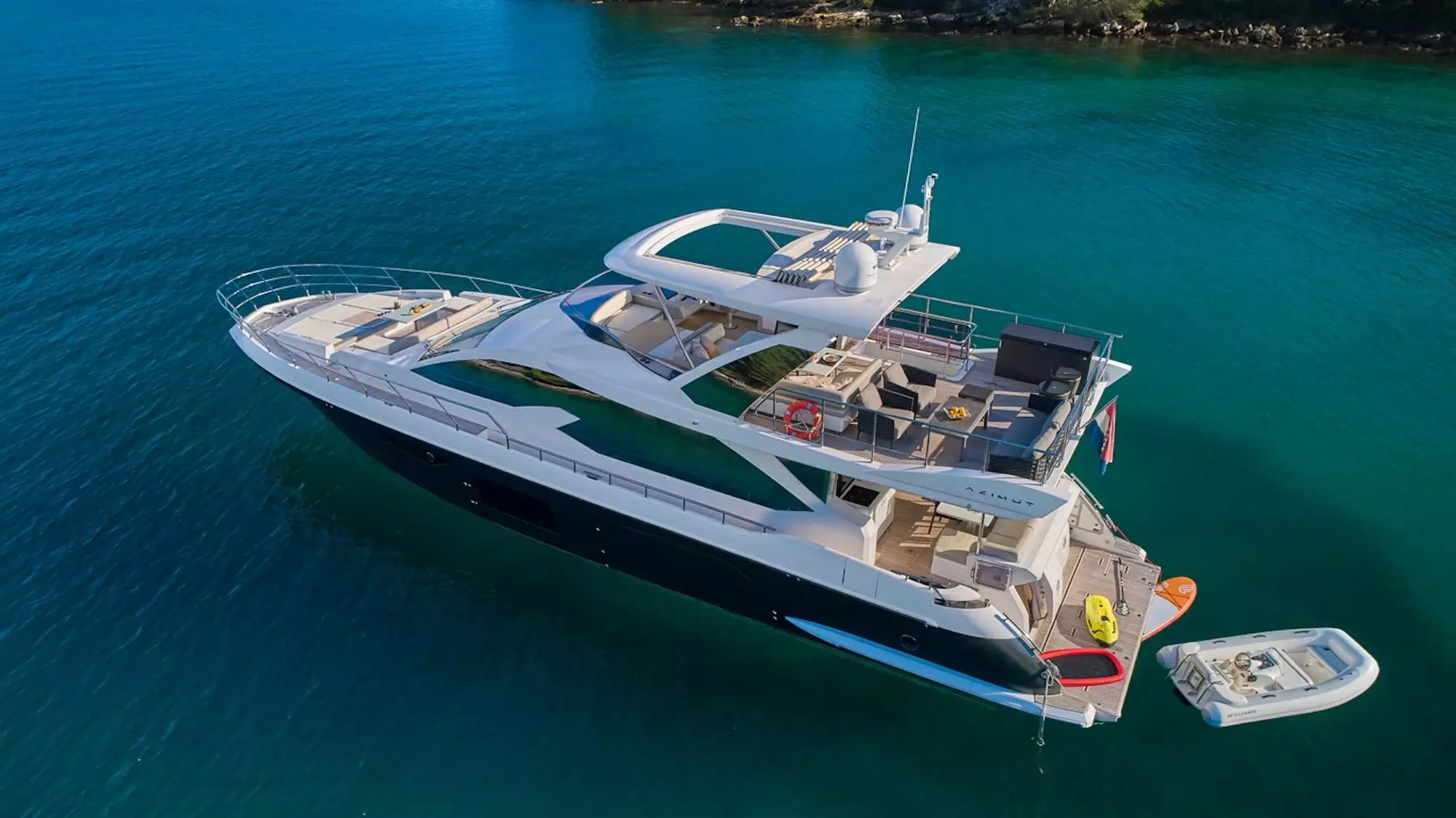 Relax of Croatia by Azimut – Special Offer on Private Motor Yacht Rental