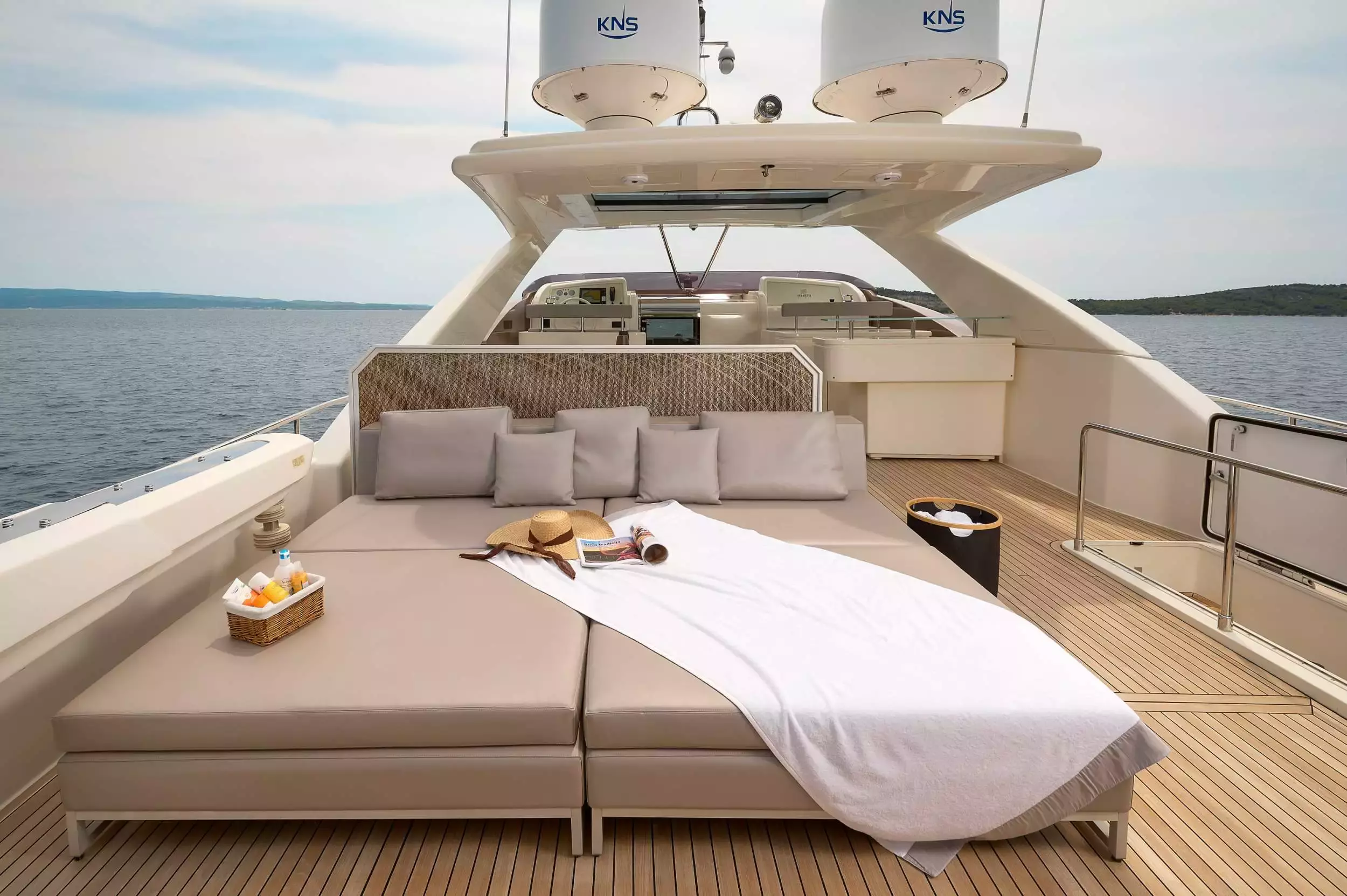 Iva by Ferretti – Private Motor Yacht Charter in Split