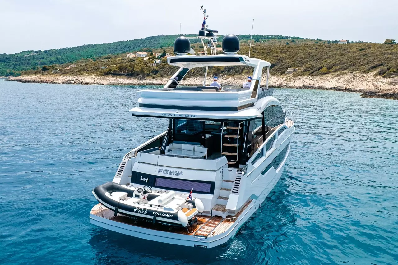 FG Star by Galeon - Special Offer for a private Motor Yacht Charter in Rogoznica with a crew