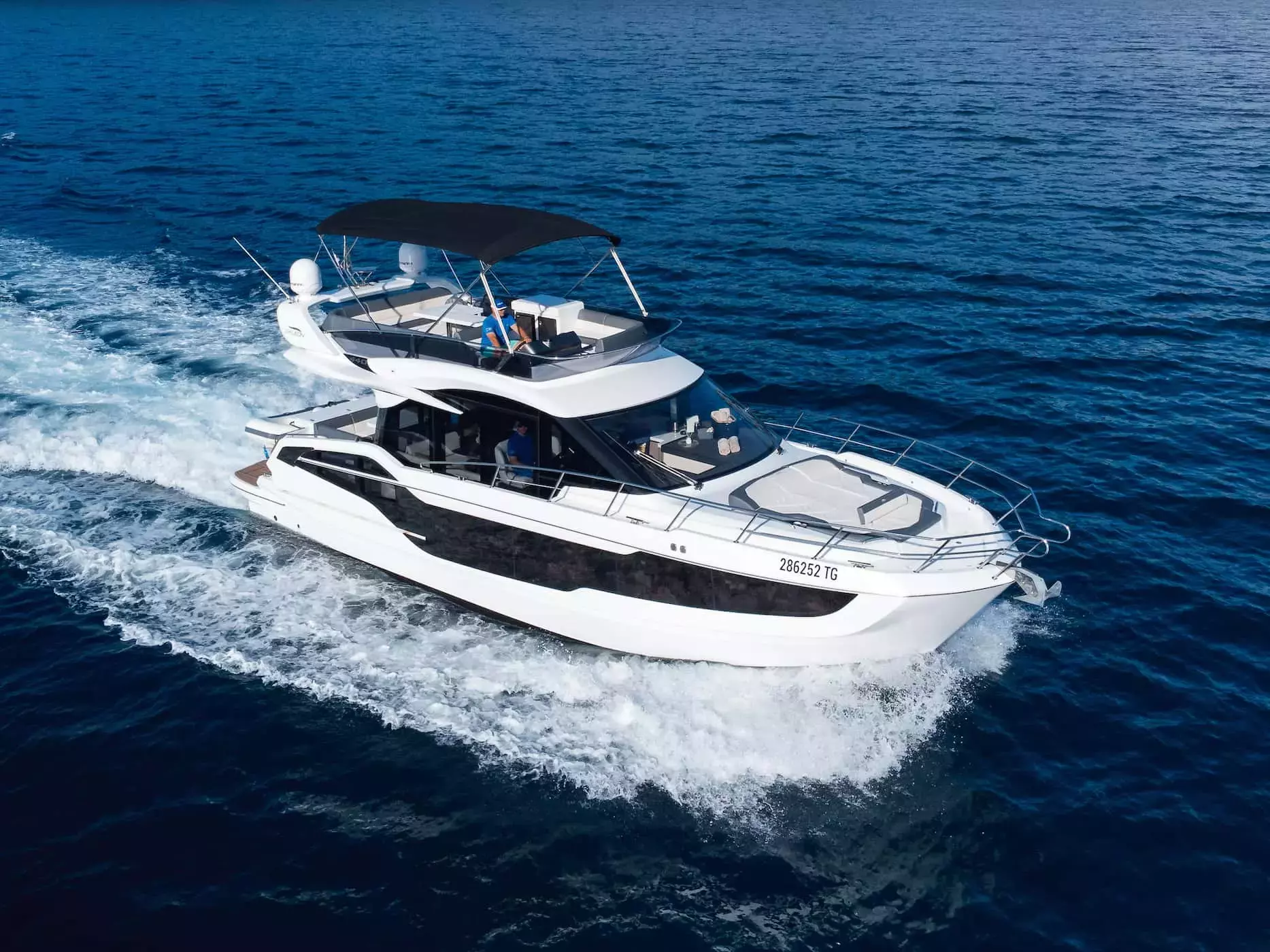 FG Star mini by Galeon - Special Offer for a private Motor Yacht Charter in Trogir with a crew
