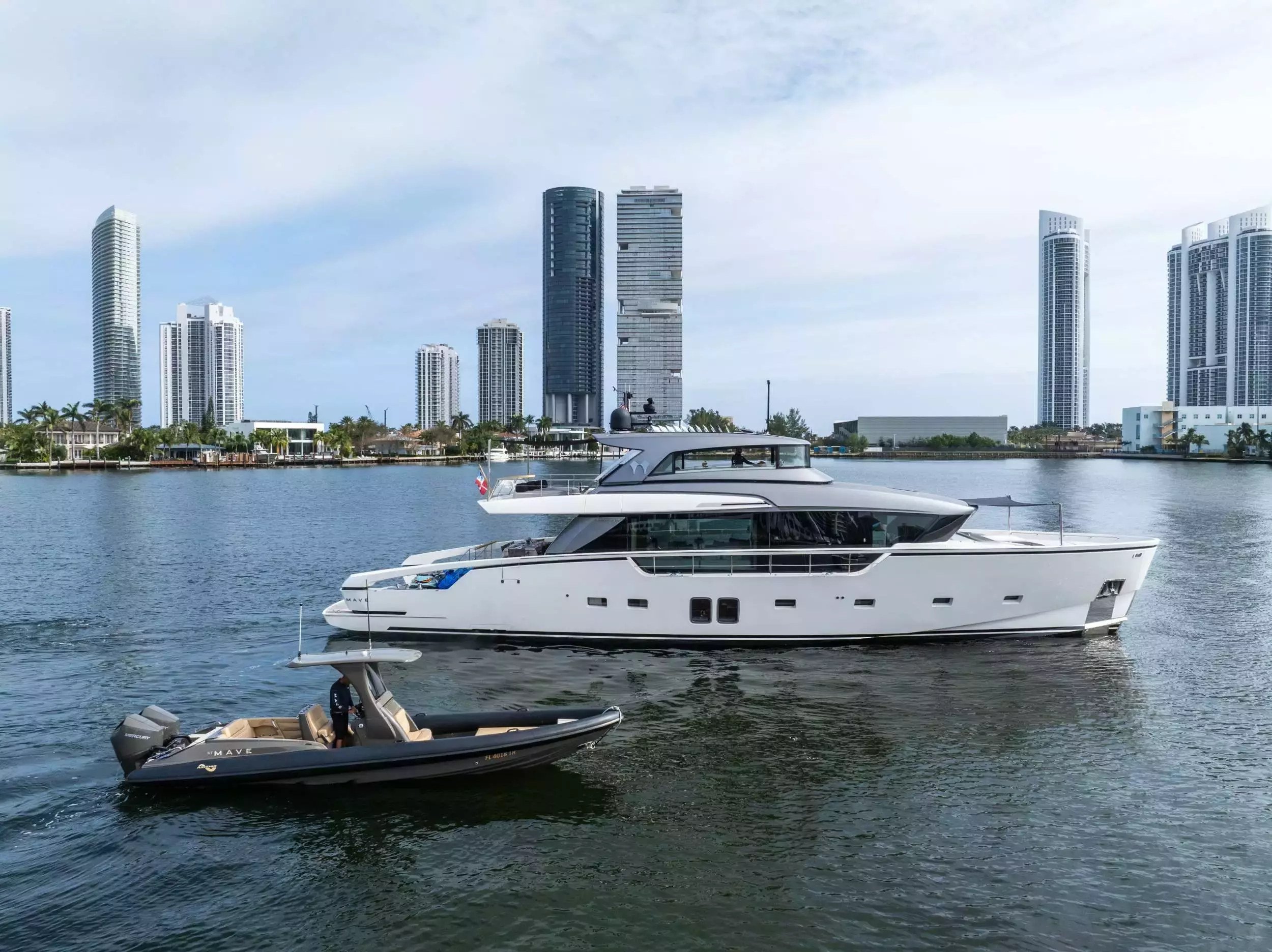 Mave by Sanlorenzo - Special Offer for a private Motor Yacht Charter in Miami with a crew