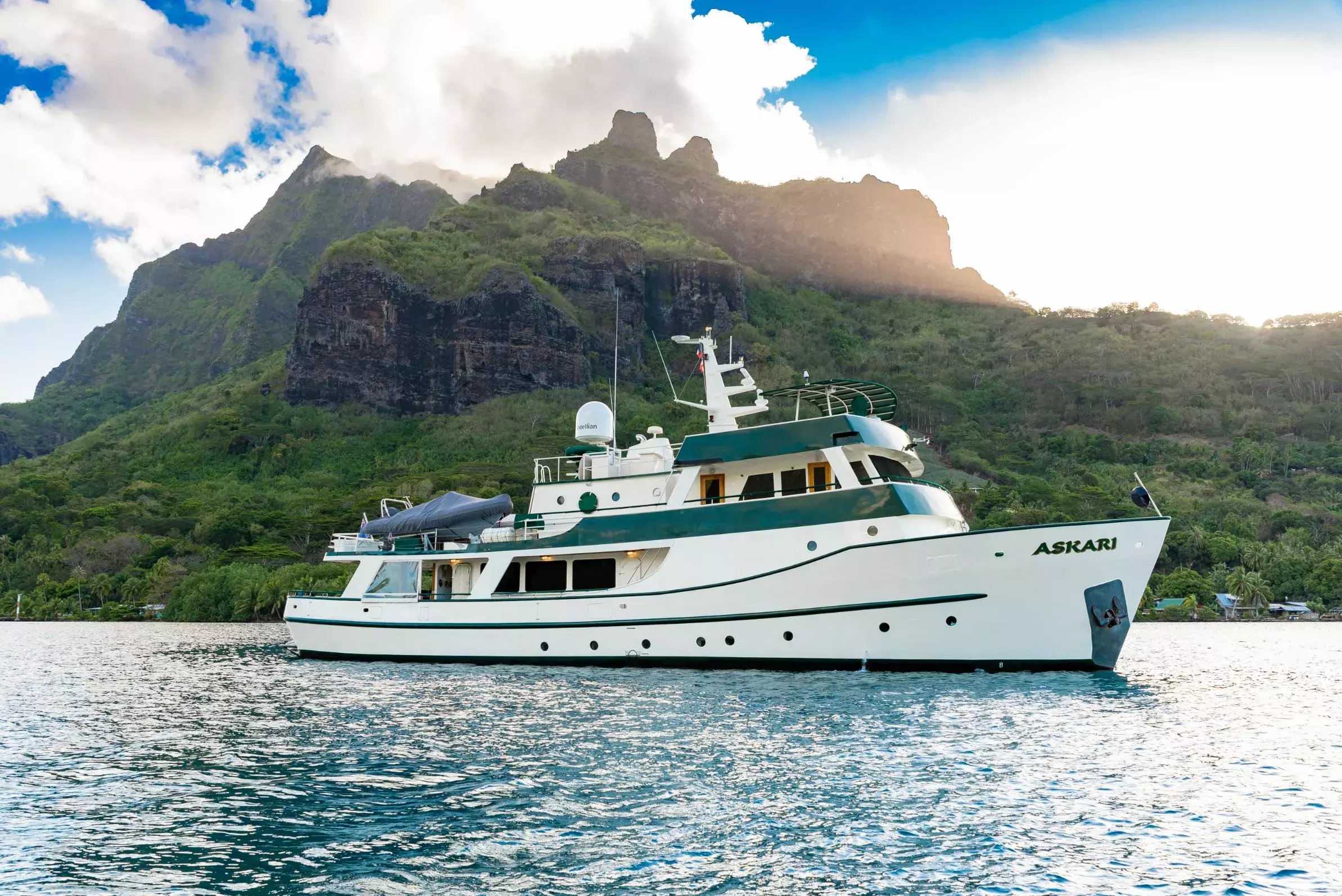 Askari by Sermons - Special Offer for a private Motor Yacht Charter in Bora Bora with a crew