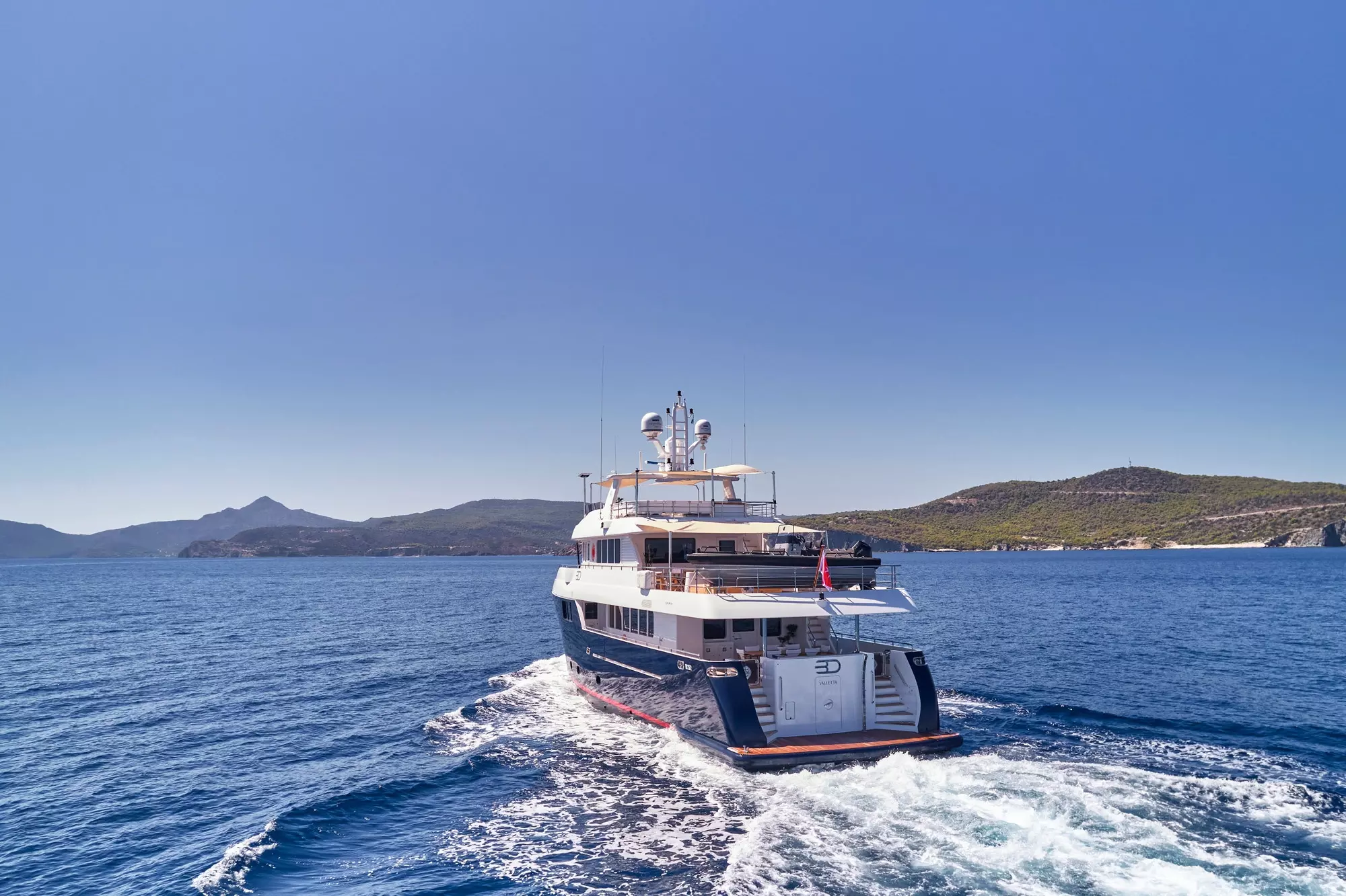 3D by Cantiere Delle Marche - Special Offer for a private Motor Yacht Charter in Lefkada with a crew