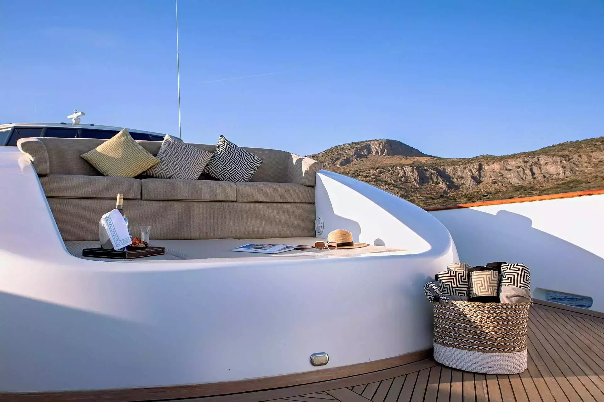 Aquila by Cantieri FA - Special Offer for a private Motor Yacht Charter in Corfu with a crew