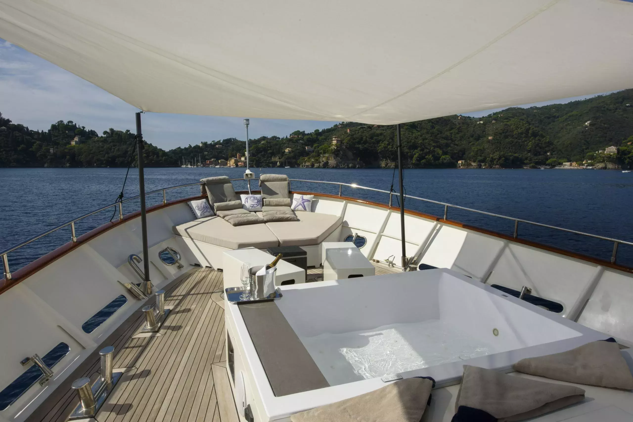 Don Ciro by Benetti - Special Offer for a private Motor Yacht Charter in Tuscany with a crew