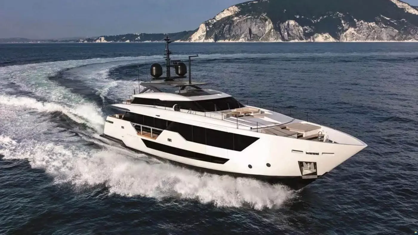 Marican Forever by Ferretti - Special Offer for a private Superyacht Charter in Sicily with a crew
